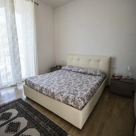 Annalisa's Flat *